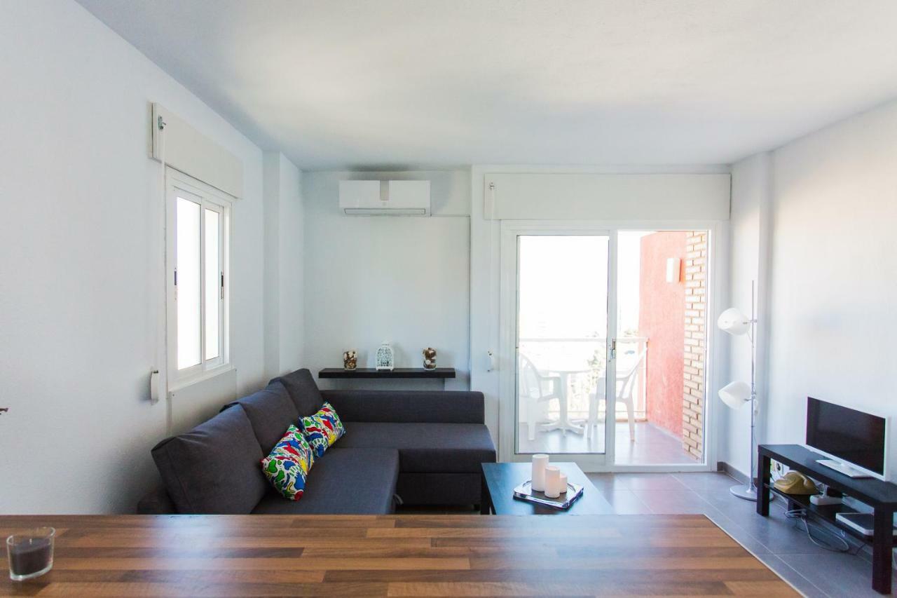 Central Apartment With Nice Views Benalmádena Eksteriør billede